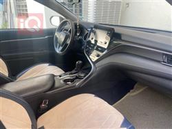 تۆیۆتا کامری